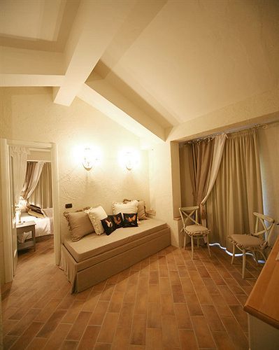 Il Poggio Country Resort Graniti ภายนอก รูปภาพ